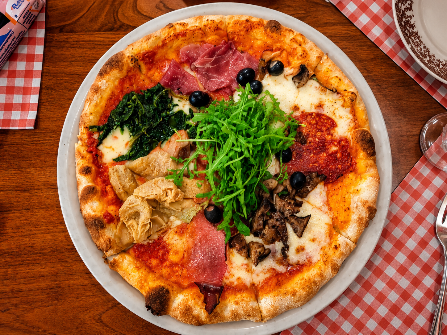 Klassische Margherita Pizza